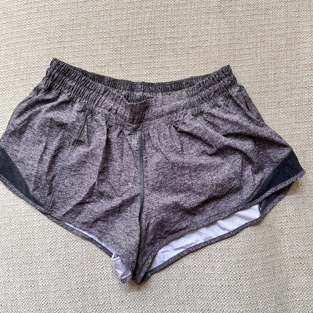 Gray Lululemon Hotty hot 2 in shorts, mid waisted